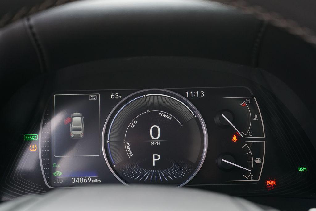 used 2021 Lexus ES 300h car, priced at $32,191