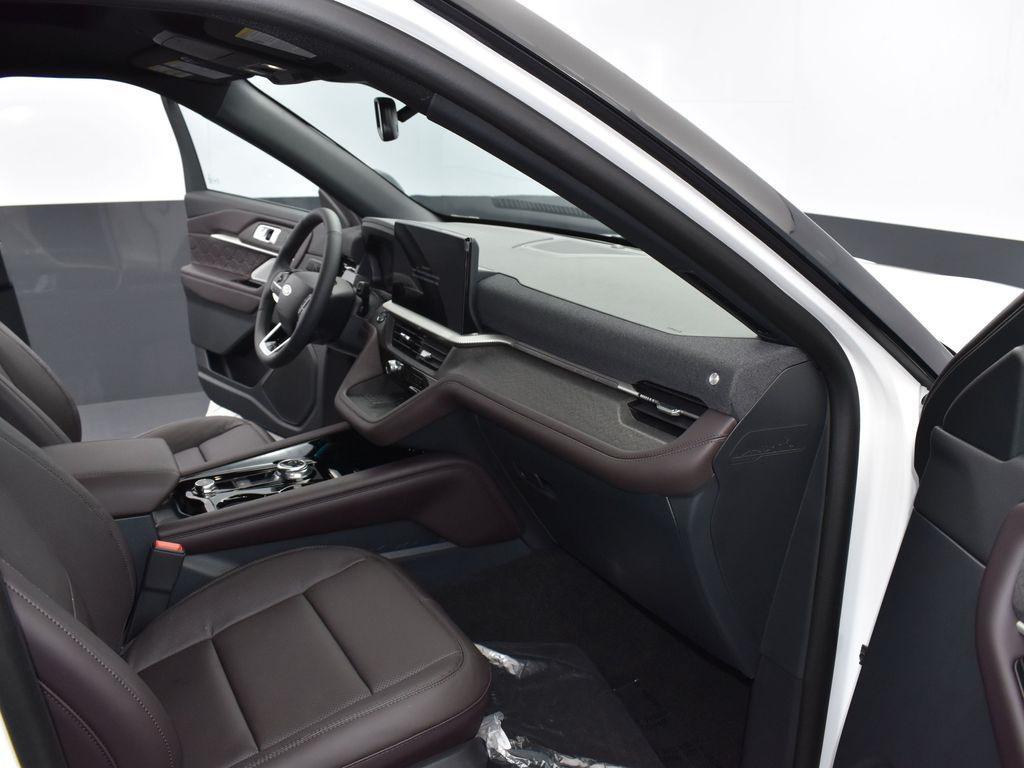 used 2025 Ford Explorer car, priced at $45,976