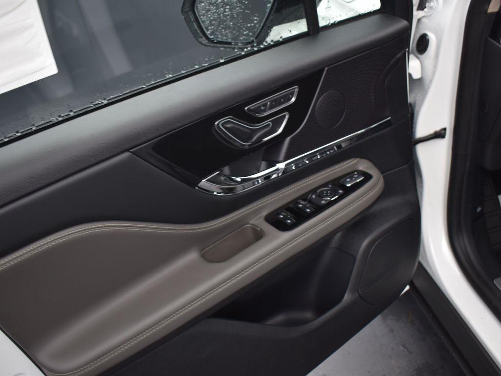 new 2025 Lincoln Corsair car, priced at $55,050