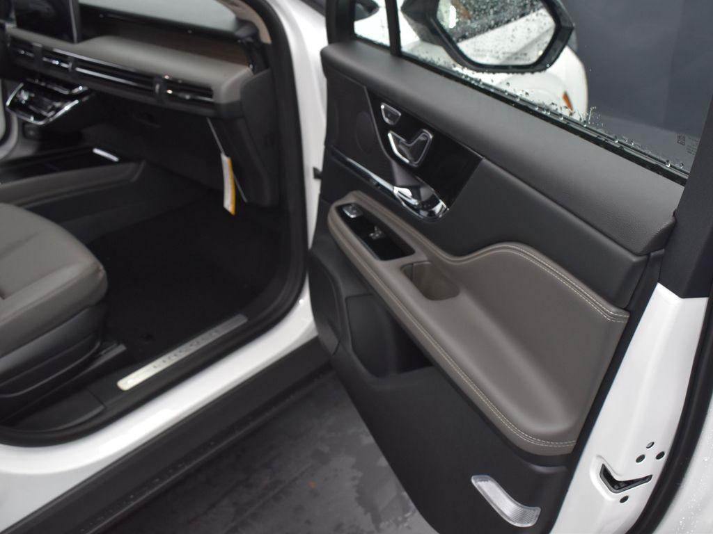 new 2025 Lincoln Corsair car, priced at $55,050