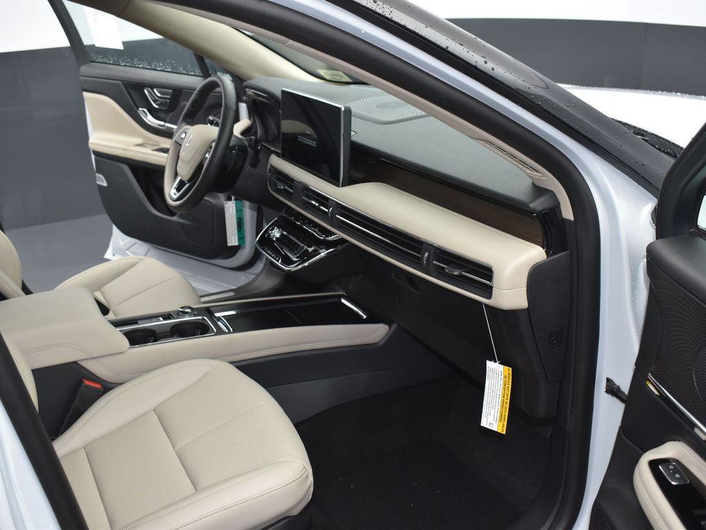 new 2025 Lincoln Corsair car, priced at $46,995