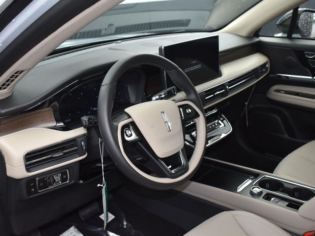 new 2025 Lincoln Corsair car, priced at $46,995
