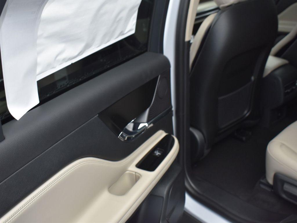 new 2025 Lincoln Corsair car, priced at $46,995