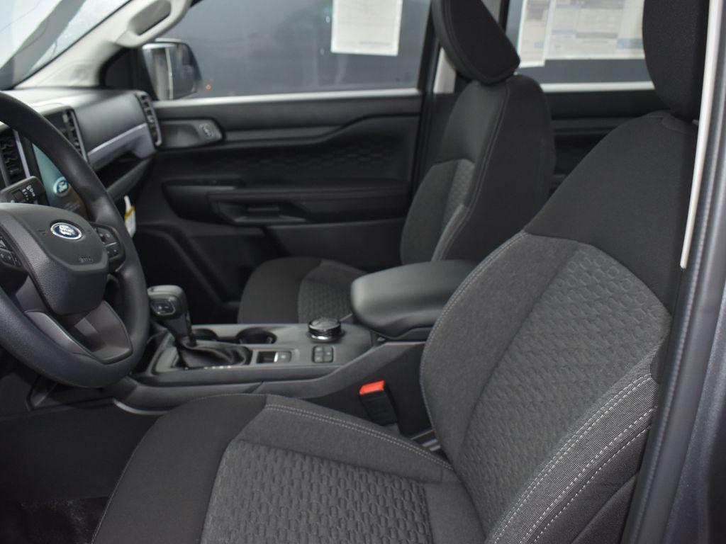 new 2025 Ford Ranger car, priced at $32,525