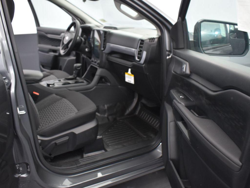new 2025 Ford Ranger car, priced at $32,525