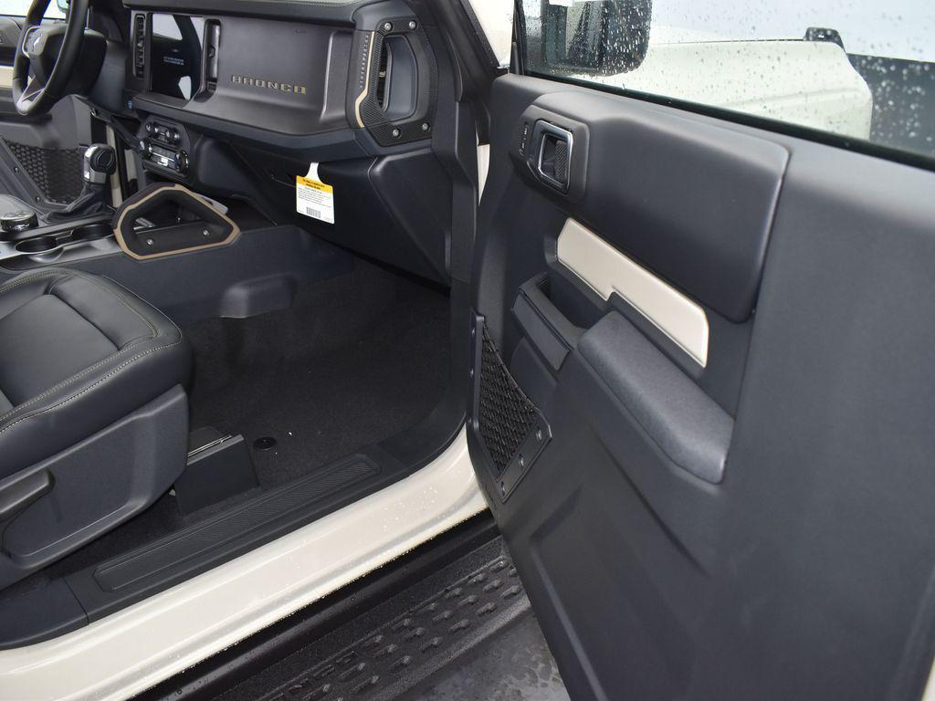 new 2025 Ford Bronco car, priced at $50,745