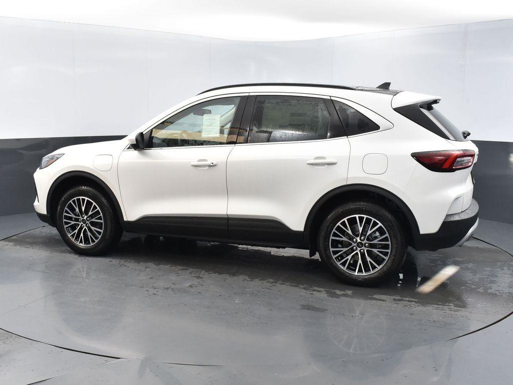 new 2025 Ford Escape PHEV car, priced at $36,888