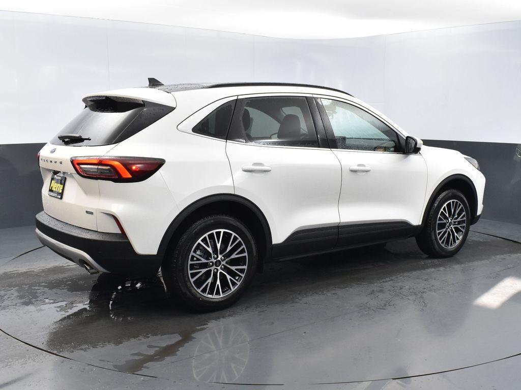 new 2025 Ford Escape PHEV car, priced at $36,888