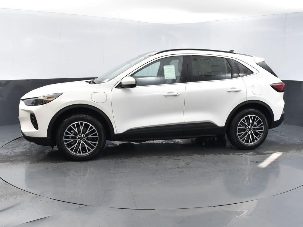 new 2025 Ford Escape PHEV car, priced at $36,888