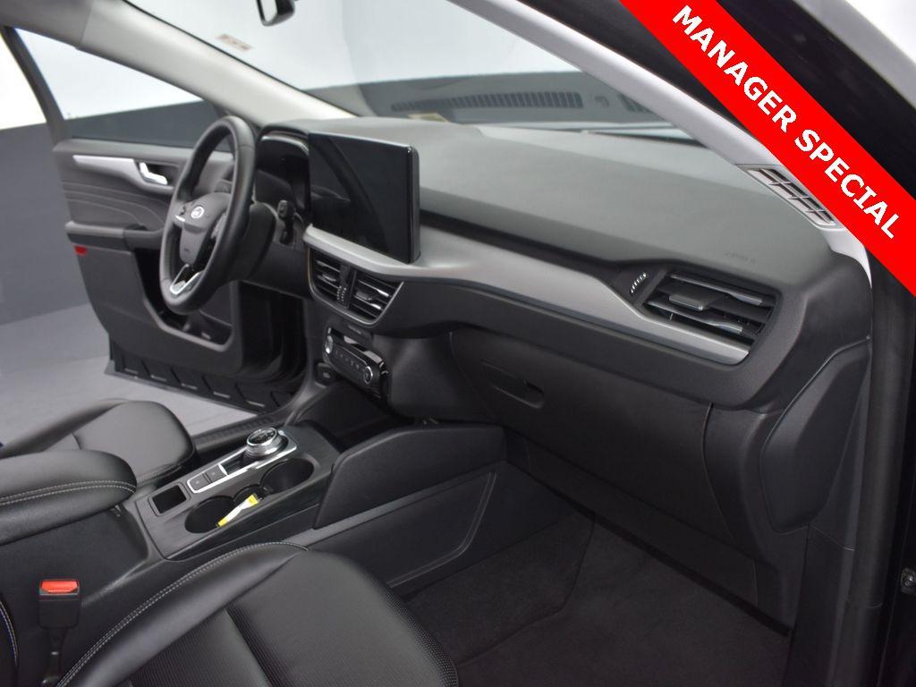 used 2024 Ford Escape car, priced at $26,036