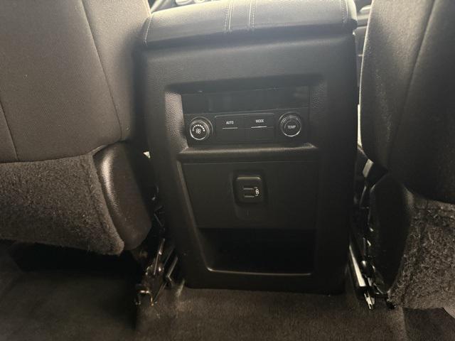 used 2020 Chevrolet Traverse car, priced at $16,991