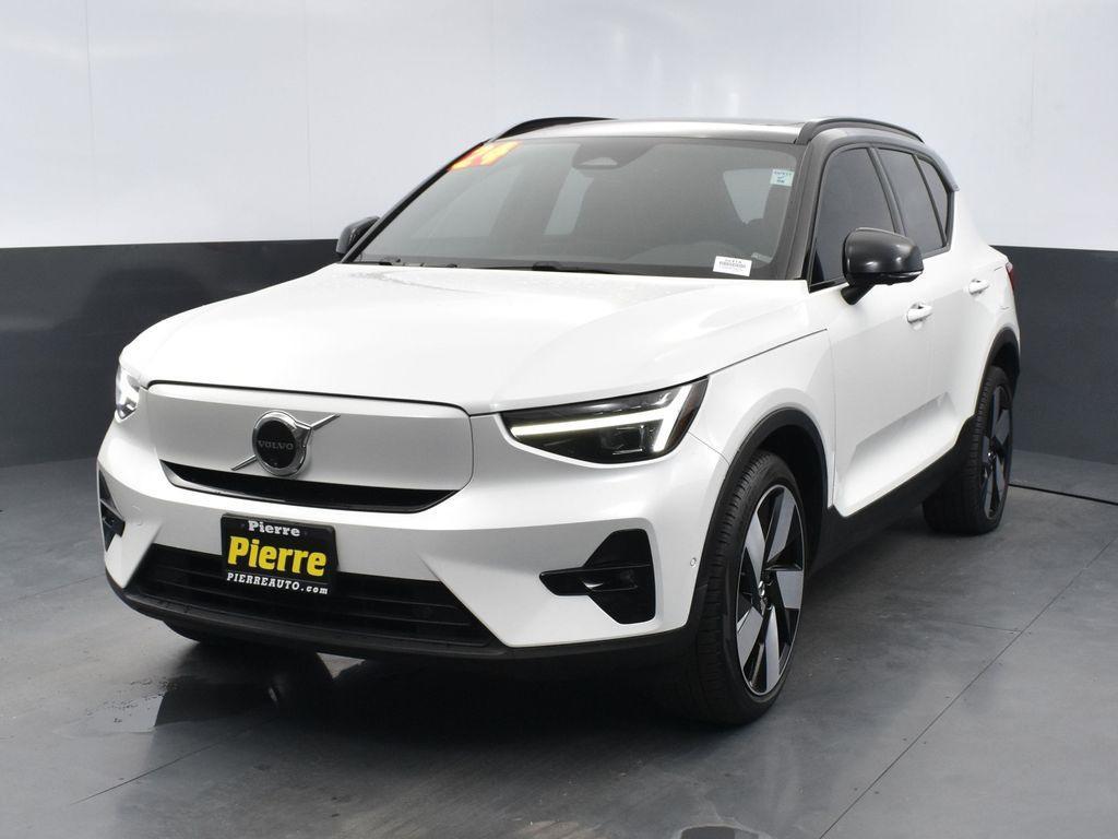 used 2024 Volvo XC40 Recharge Pure Electric car, priced at $29,991