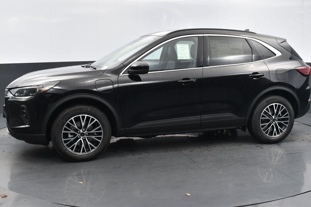 new 2025 Ford Escape PHEV car, priced at $36,888