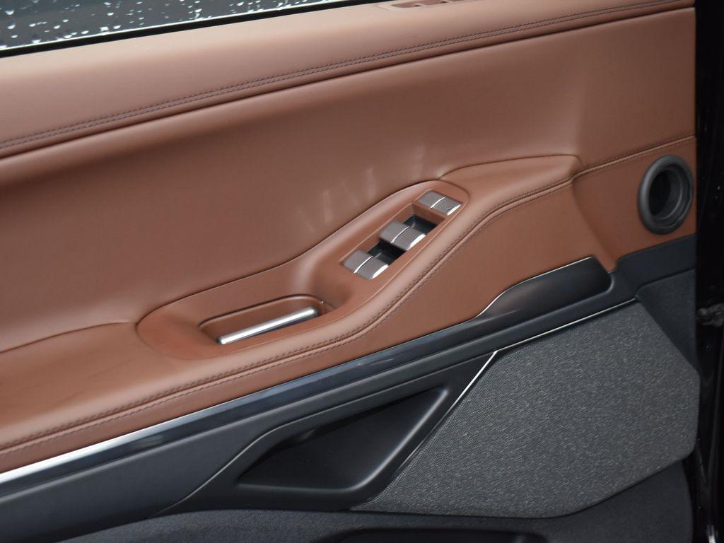 new 2025 Lincoln Navigator car, priced at $97,888