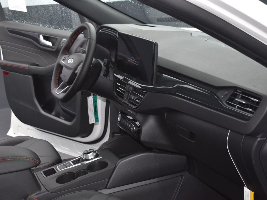 new 2025 Ford Escape car, priced at $37,599