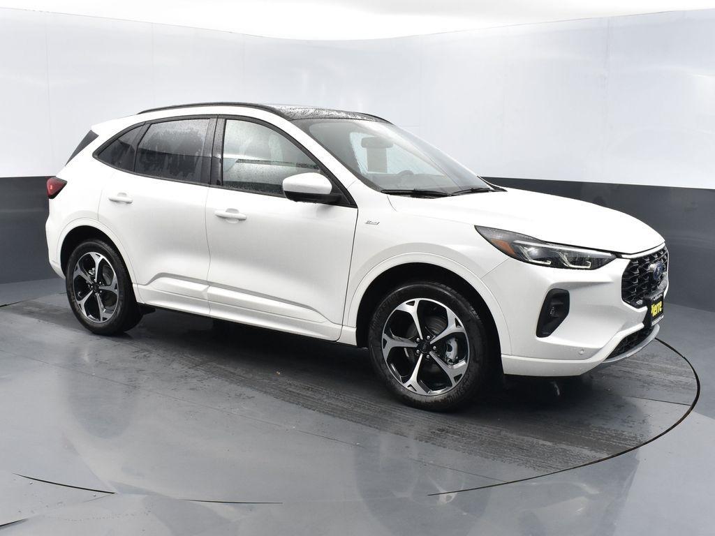 new 2025 Ford Escape car, priced at $37,599