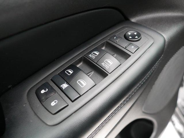 used 2021 Jeep Grand Cherokee car, priced at $23,989