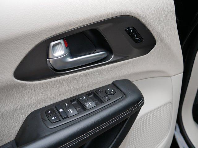 used 2024 Chrysler Pacifica car, priced at $24,551