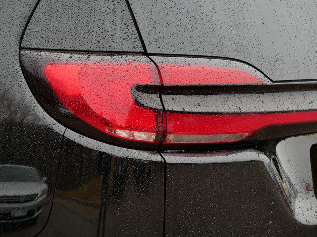 used 2024 Chrysler Pacifica car, priced at $24,551