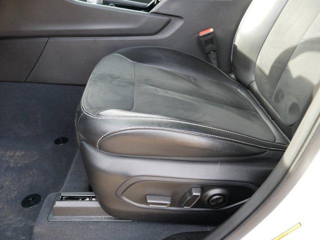 used 2023 Jeep Grand Cherokee car, priced at $32,789