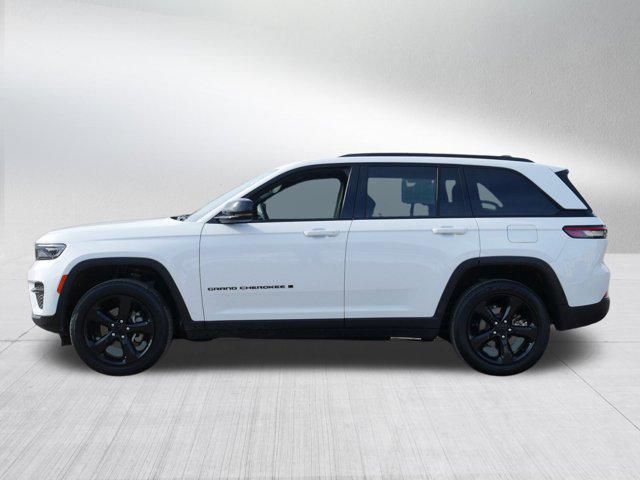 used 2023 Jeep Grand Cherokee car, priced at $32,789