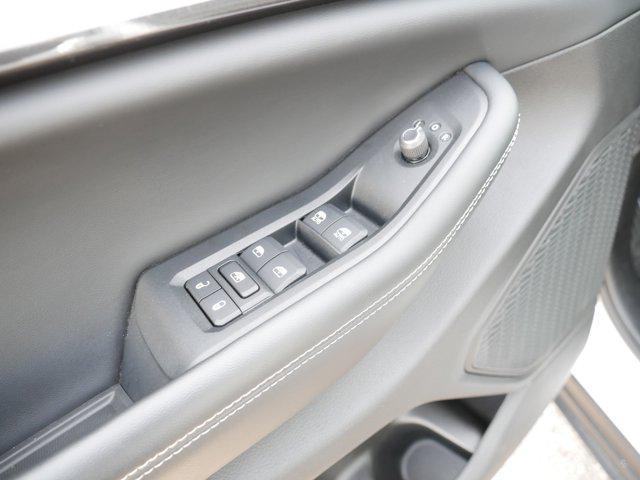 used 2023 Jeep Grand Cherokee car, priced at $32,789