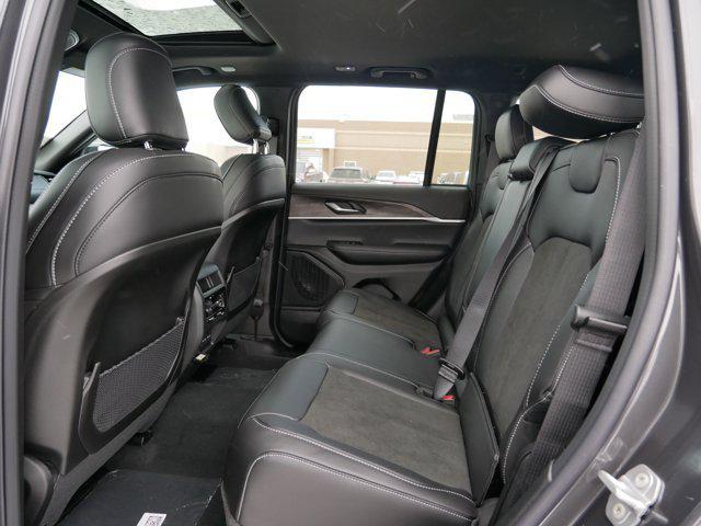 new 2026 Jeep Grand Cherokee car, priced at $47,796