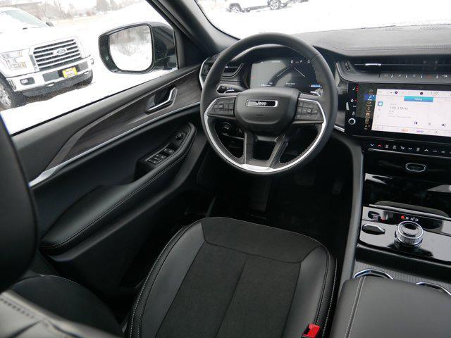 new 2026 Jeep Grand Cherokee car, priced at $47,796