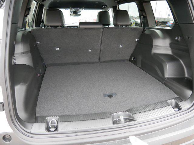 new 2026 Jeep Cherokee car, priced at $40,999