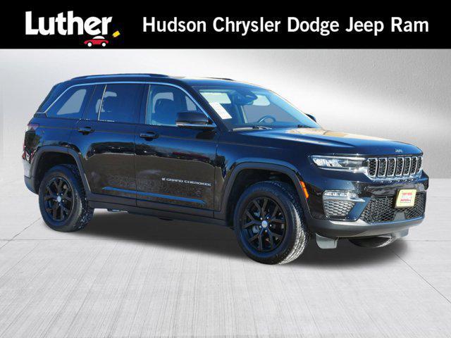 used 2022 Jeep Grand Cherokee car, priced at $30,489