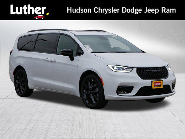 new 2026 Chrysler Pacifica car, priced at $46,999