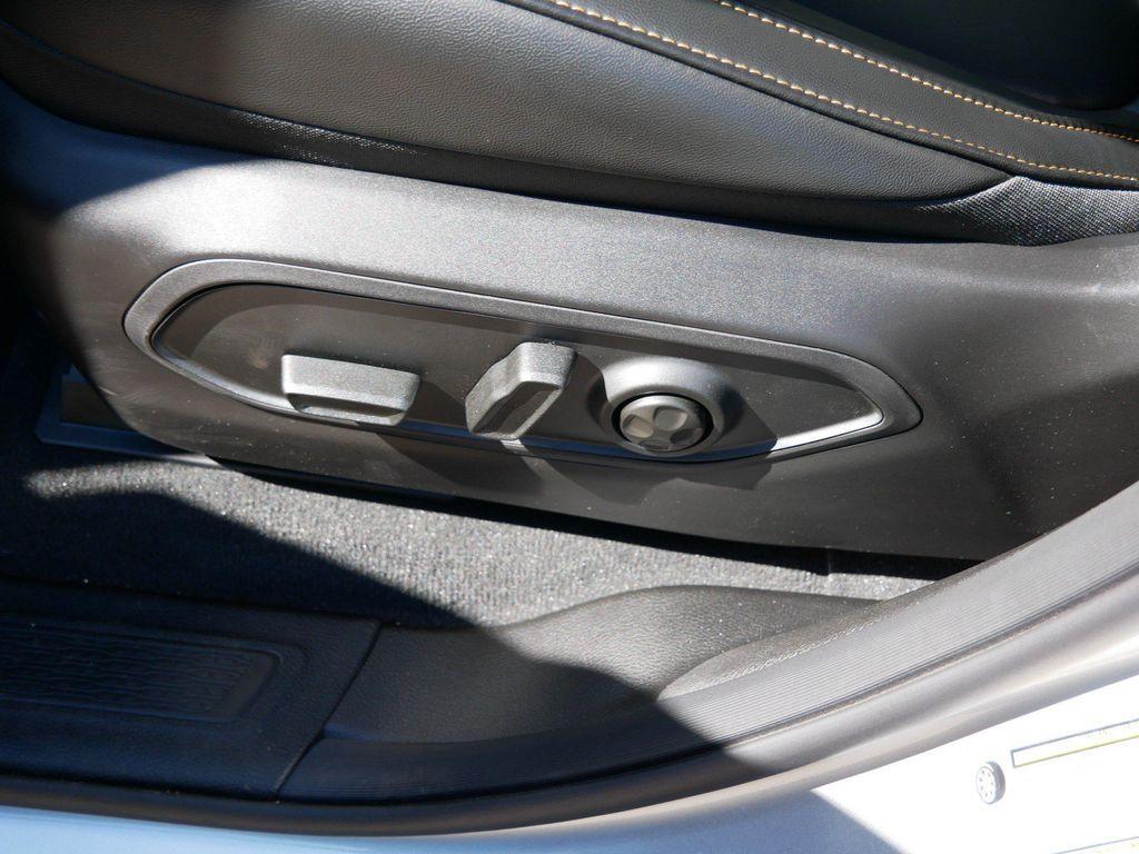 new 2026 Jeep Grand Cherokee L car, priced at $52,999