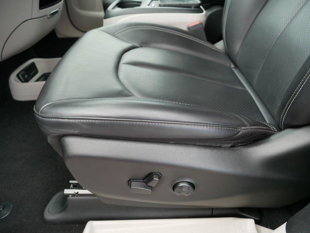 used 2023 Chrysler Pacifica car, priced at $33,839