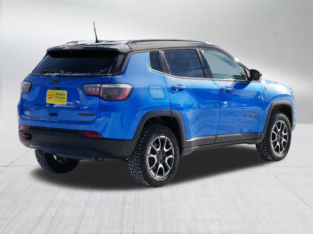 new 2026 Jeep Compass car, priced at $32,499