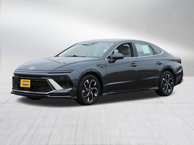 used 2025 Hyundai Sonata car, priced at $22,889