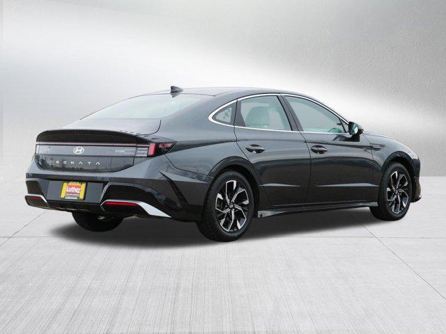 used 2025 Hyundai Sonata car, priced at $22,889