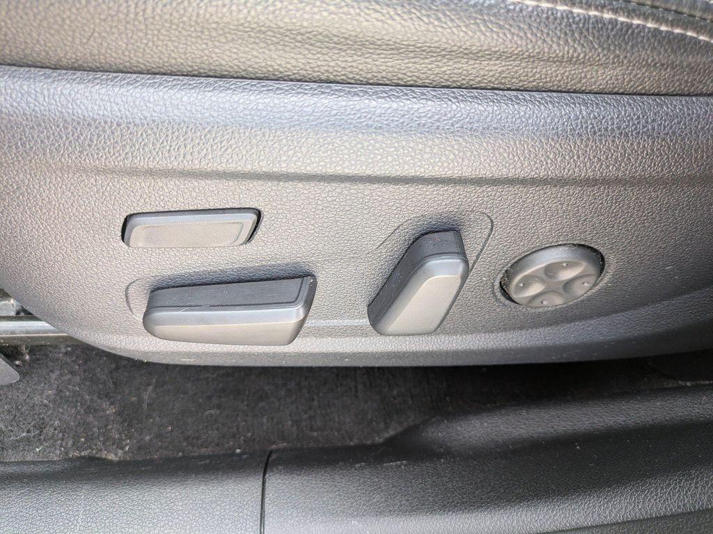 used 2019 Hyundai Santa Fe car, priced at $16,213