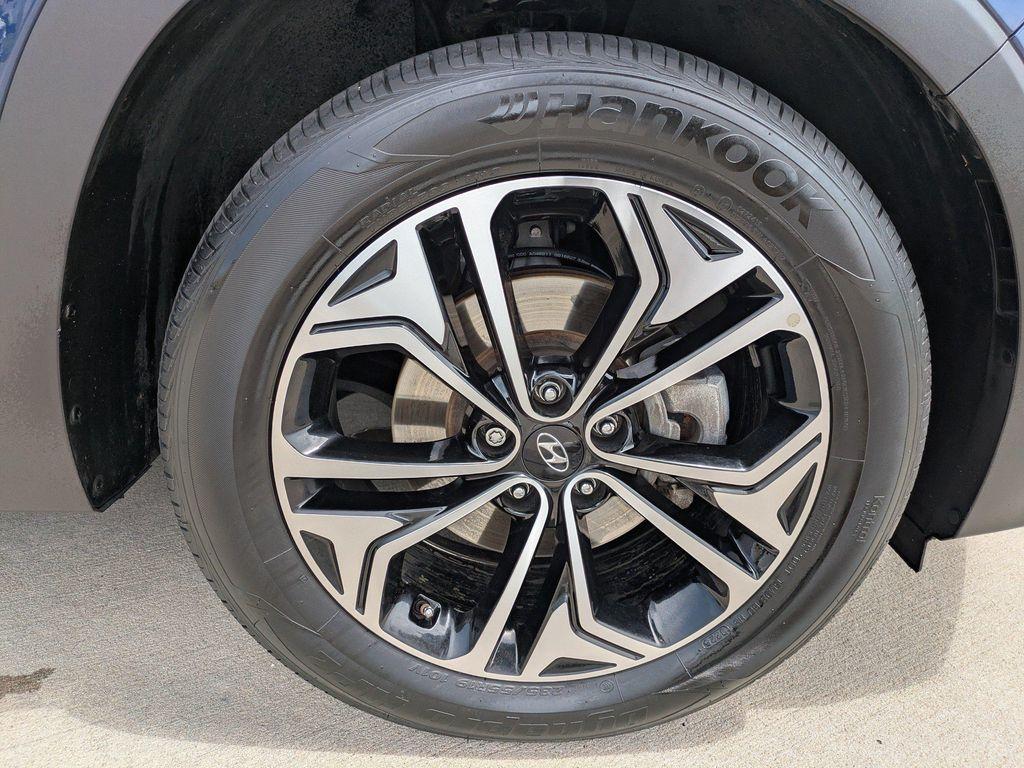 used 2019 Hyundai Santa Fe car, priced at $16,213