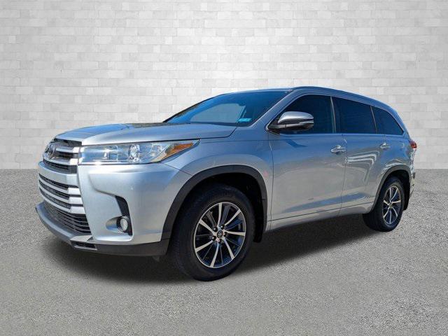 used 2018 Toyota Highlander car, priced at $21,808