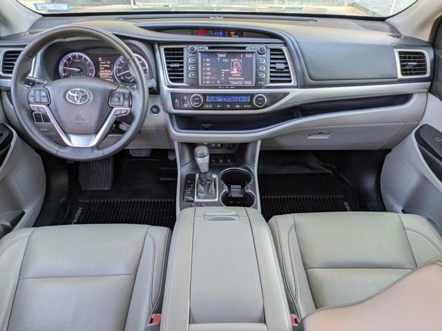 used 2018 Toyota Highlander car, priced at $21,808