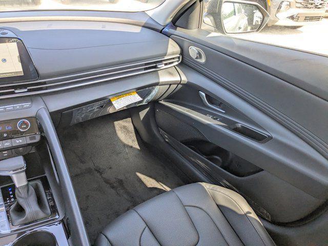 new 2025 Hyundai ELANTRA HEV car, priced at $32,220