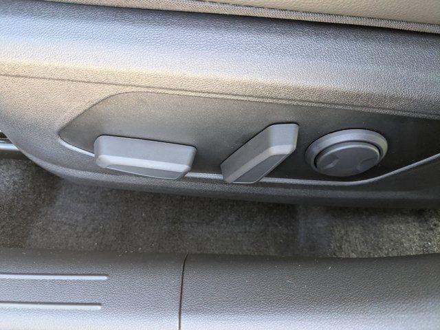 new 2025 Hyundai ELANTRA HEV car, priced at $32,220