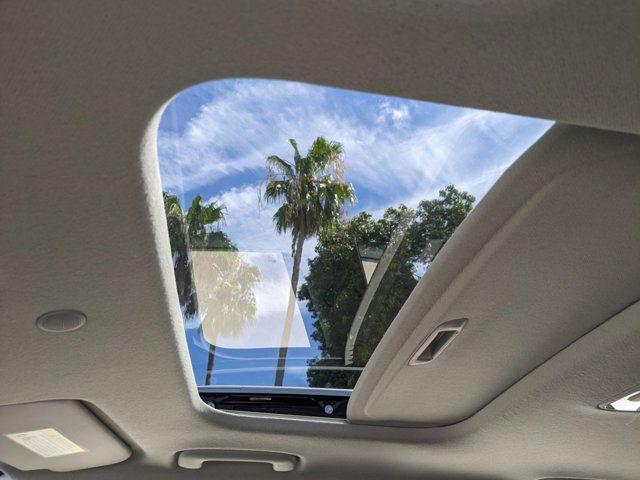 new 2025 Hyundai Venue car, priced at $25,101