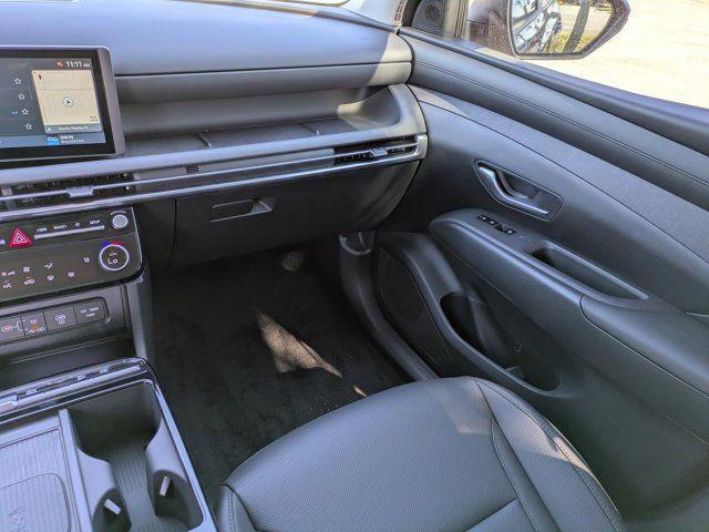 new 2025 Hyundai TUCSON Hybrid car, priced at $33,999