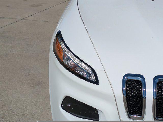 used 2018 Jeep Cherokee car, priced at $17,580