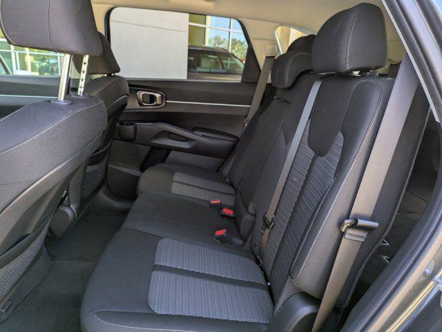 used 2023 Kia Sorento car, priced at $22,560
