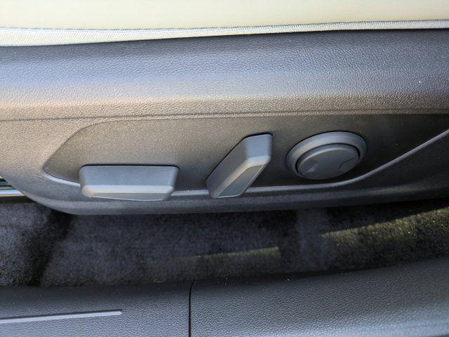 new 2025 Hyundai ELANTRA HEV car, priced at $32,298