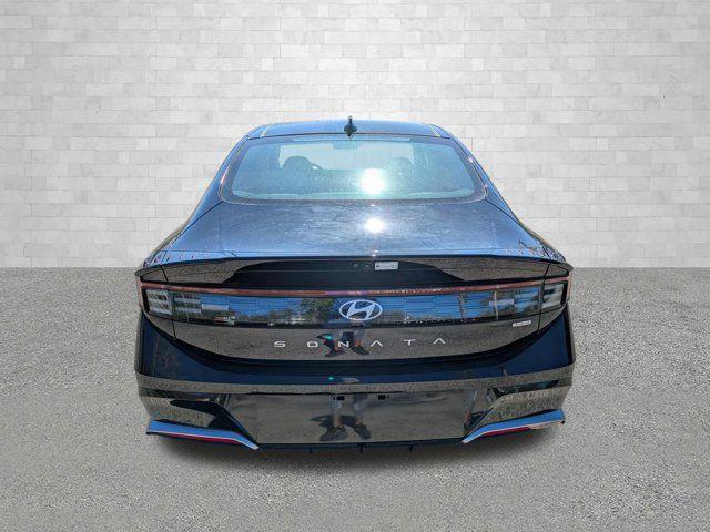 new 2025 Hyundai Sonata Hybrid car, priced at $37,272