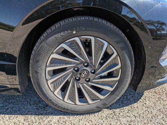 new 2025 Hyundai Sonata Hybrid car, priced at $37,272