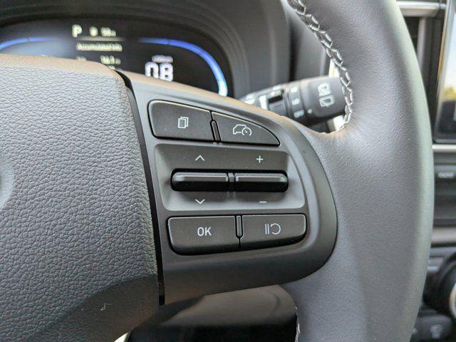 new 2025 Hyundai Venue car, priced at $25,100